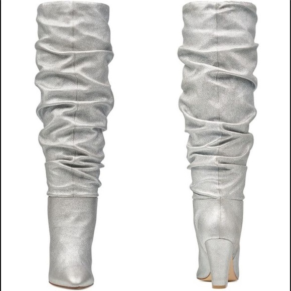🆕🚺💟NINE WEST SILVER LEATHER BOOTS💟🚺🆕 - Picture 3 of 12